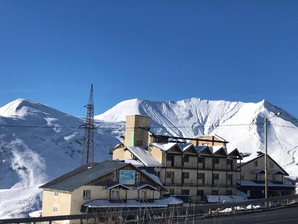 Hotel YETI-clubcom Gudauri Exteriér fotografie